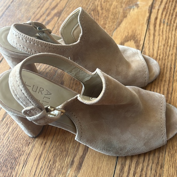 Naturalizer 7.5 - Picture 4 of 4